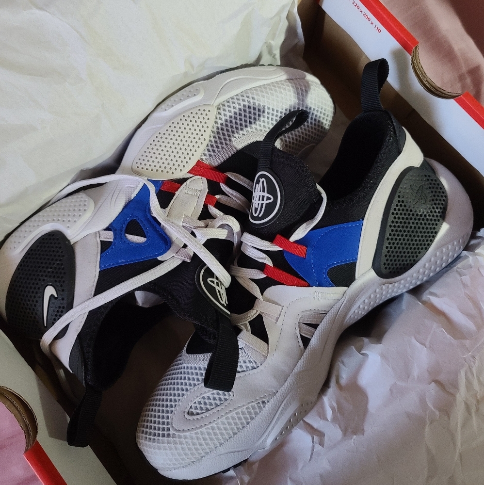 Nike Huaraches E.D.G.E TXT